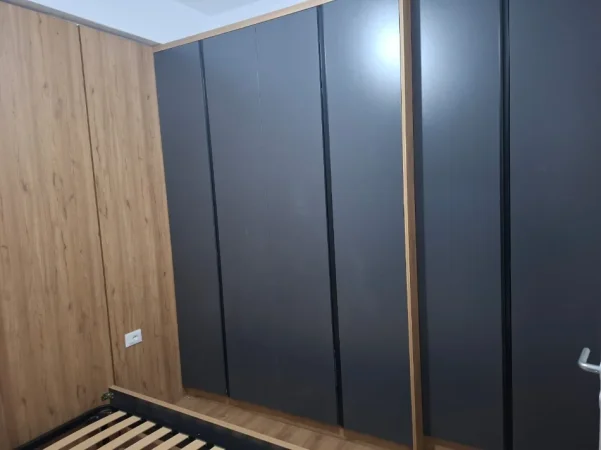 Tirane, jepet me qera apartament 1+1+Ballkon Kati 6, 60 m² 400 € (Ali Demi, Kompleksi Kadiu)