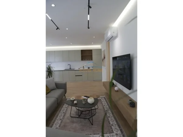 Tirane, jepet me qera apartament 2+1 Kati 4, 101 m² 1.200 € (Zogu i Zi)
