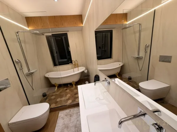 Tirane, shes apartament 2+1+Ballkon Kati 7, 118 m² 650.000 € (Ambasador 3)