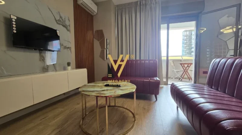 Tirane, jepet me qera apartament 2+1+Ballkon Kati 4, 100 m² 1.500 € (QENDER)