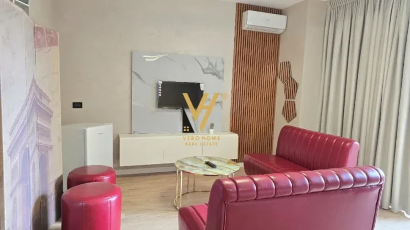 Tirane, jepet me qera apartament 2+1+Ballkon Kati 4, 100 m² 1.500 € (QENDER)