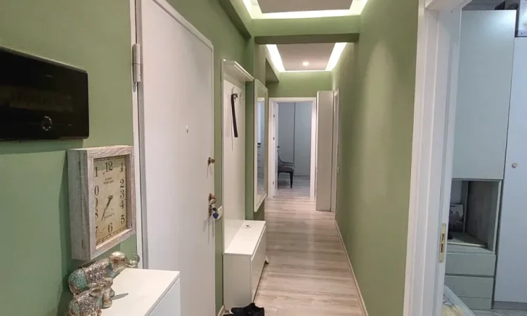 Tirane, jepet me qera apartament 3+1+Aneks+Ballkon Kati 2, 125 m² 1.000 € (Selvia)