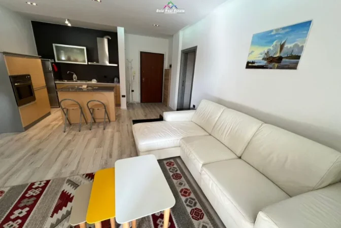 Tirane, jepet me qera apartament 1+1 Kati 8, 65 m² 600 € (rruga e elbasanit)