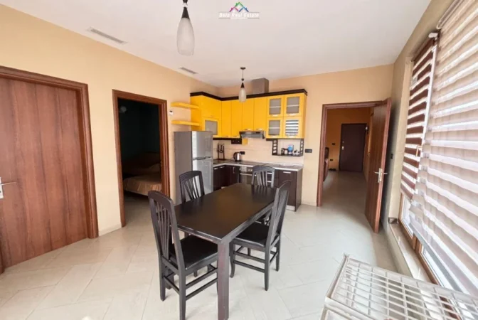 Tirane, jepet me qera Vile 2+1 Kati 2, 118 m² 520 € (jordan misja)