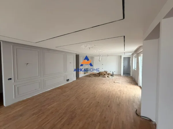 Tirane, shitet apartament+verande | Penthouse 4+1+Ballkon Kati 6, 231 m² 700.000 € 