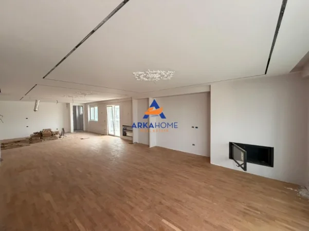 Tirane, shitet apartament+verande | Penthouse 4+1+Ballkon Kati 6, 231 m² 700.000 € 