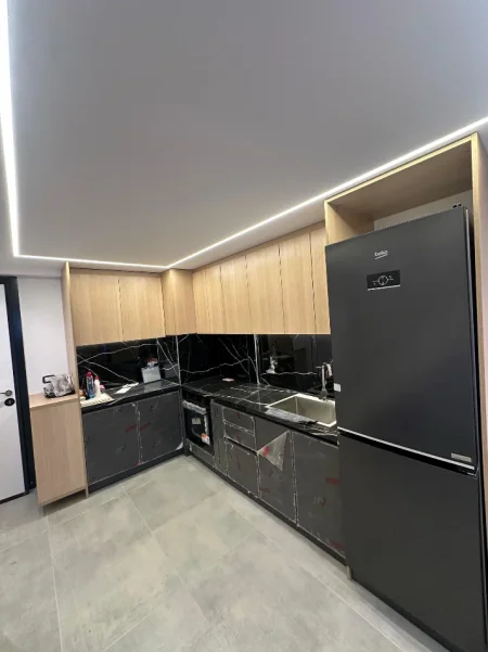Tirane, shitet apartament duplex 1+1 , 73 m² 119.000 € 