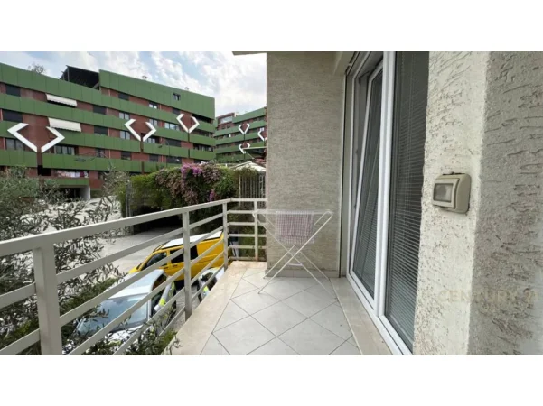 Tirane, shitet apartament Kati 2, 77 m² 175.000 € 