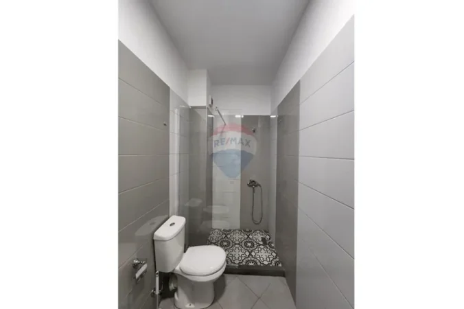 Tirane, jepet me qera apartament , 60 m² 415 € 