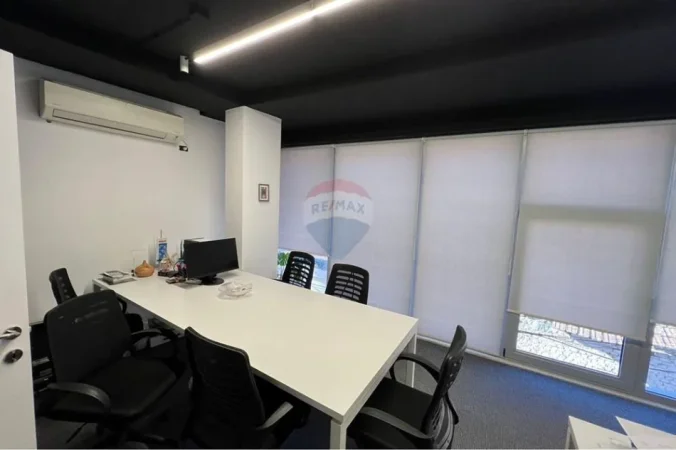 Tirane, jepet me qera , 72 m² 1.000 € 