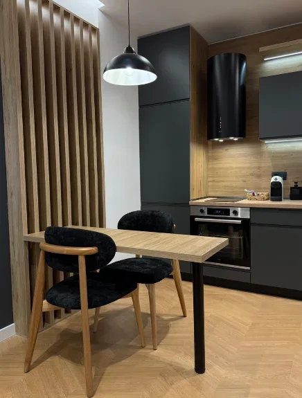 Tirane, jepet me qera apartament 1+1 Kati 2, 75 m² 850 € (Kopshti Zoologjik)