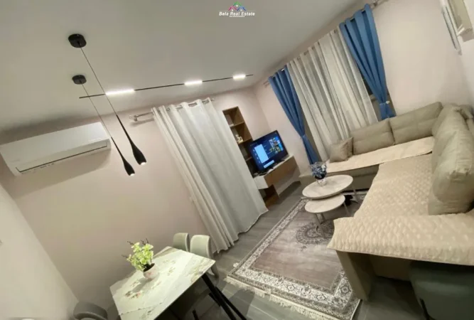 Tirane, jepet me qera apartament 1+1 Kati 1, 60 m² 850 € (Rruga e Elbasanit, prane DLiceut)