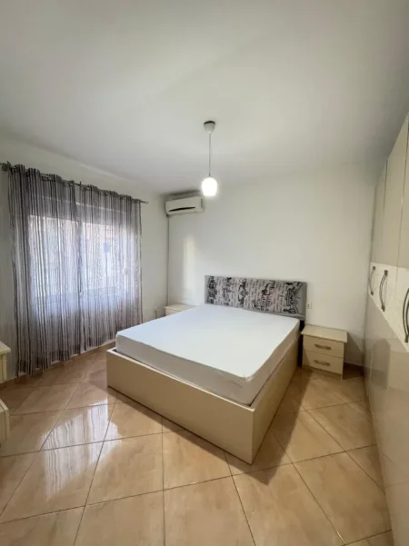 Tirane, shitet apartament duplex Dublex Kati 4, 92 m² 159.000 € 