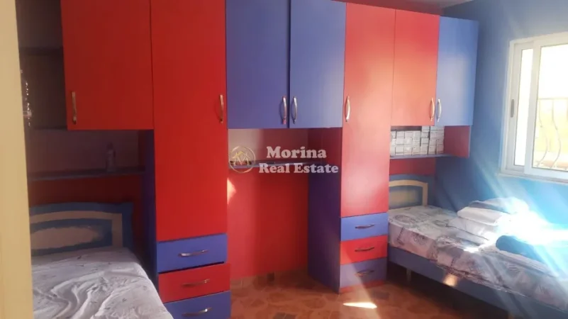 Tirane, shitet apartament 2+1 Kati 4, 86 m² 150.000 € (Laprake)