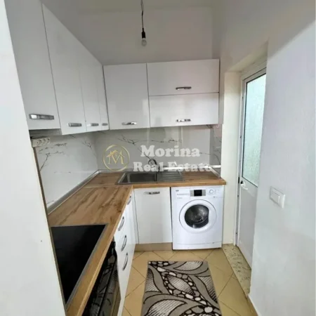 Tirane, jepet me qera apartament 1+1 Kati 2, 45 m² 350 € (Don Bosko)
