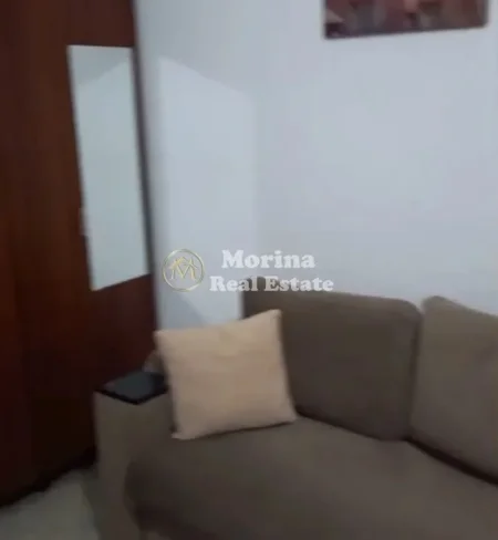 Tirane, jepet me qera garsonier Kati 2, 40 m² 250 € (Allias)