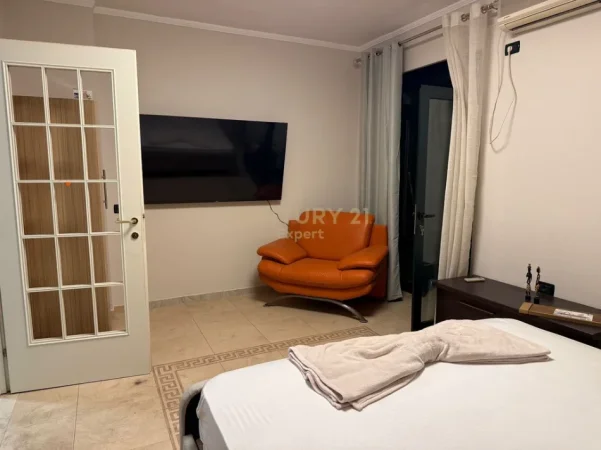 Tirane, shitet apartament 2+1+Aneks+Ballkon Kati 4, 69 m² 183.000 € (rruga mine peza)