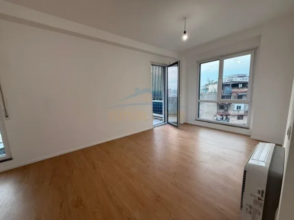 Tirane, jepet me qera apartament 2+1 Kati 4, 105 m² 700 € (don bosko)