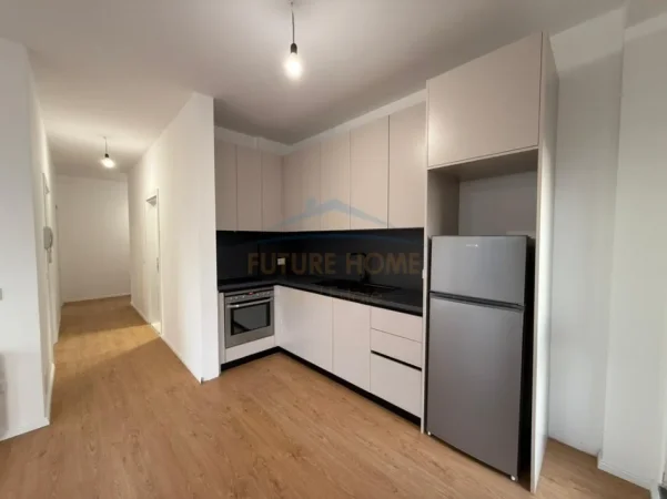 Tirane, jepet me qera apartament 2+1 Kati 4, 105 m² 700 € (don bosko)