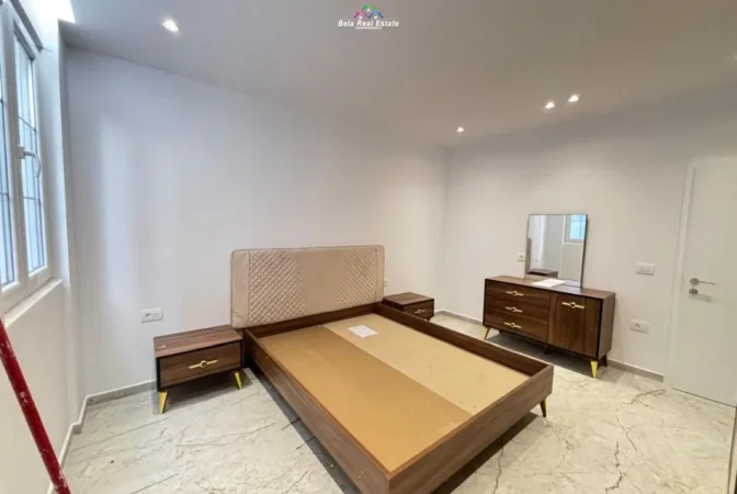 Tirane, jepet me qera apartament 2+1 Kati 2, 90 m² 550 € (Rruga Njazi Meka)