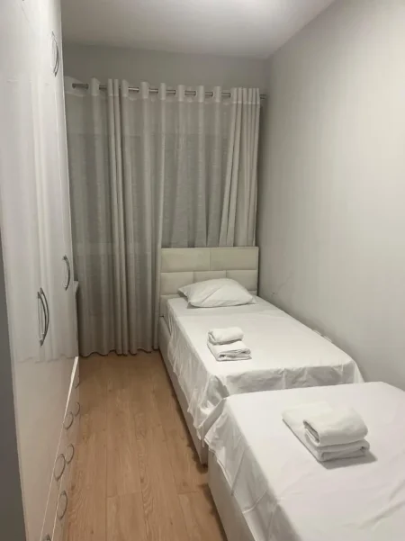 Tirane, shitet apartament 2+1 Kati 3, 94 m² 254.340 € (Ish parku i Autobusave.)