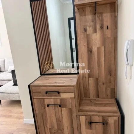 Tirane, jepet me qera apartament 1+1 Kati 3, 73 m² 400 € (Casa Italia)