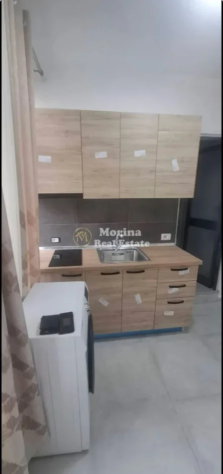 Tirane, jepet me qera apartament 1+1 Kati 2, 50 m² 400 € (Qytet Studenti)