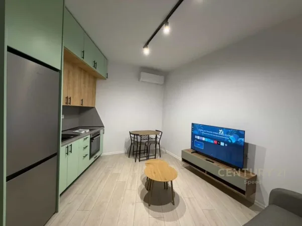 Tirane, jepet me qera apartament 1+1 Kati 3, 62 m² 580 € 