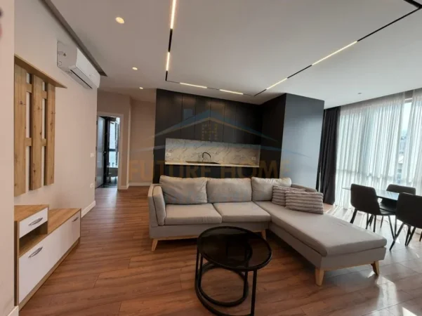 Tirane, jepet me qera apartament 3+1 Kati 4, 110 m² 800 € (Ali Demi)