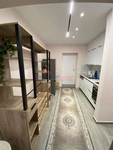 Tirane, jepet me qera apartament 1+1+Ballkon Kati 1, 60 m² 850 € (Liceu Artistik)