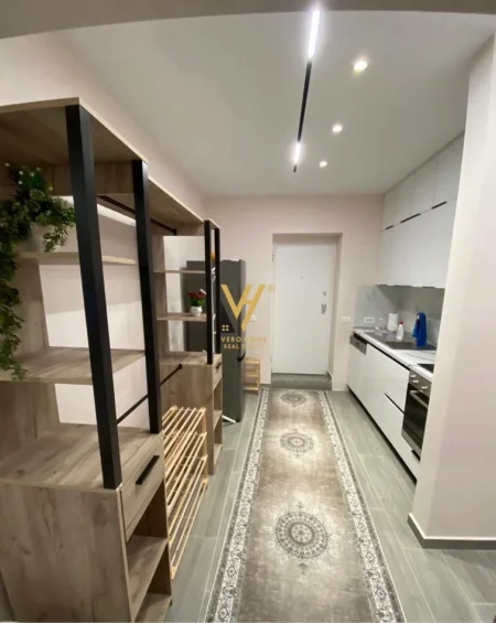 Tirane, jepet me qera apartament 1+1+Ballkon Kati 1, 60 m² 770 € (RRUGA E ELBASANIT)