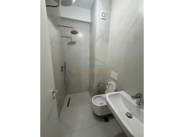 Tirane, shitet apartament 1+1 Kati 5, 47 m² 95.000 € (Rezidenca Kadiu, Ali Demi)
