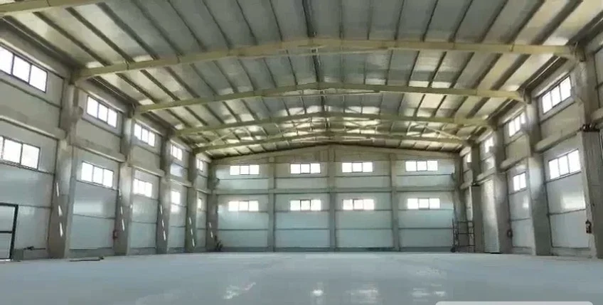 Tirane, jepet me qera ambjent biznesi , 1.462 m² 6.000 € (Vore, prane Prestige Home)