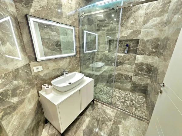 Tirane, shitet apartament 2+1 Kati 4, 87 m² 180.000 € (Kodra e Diellit)