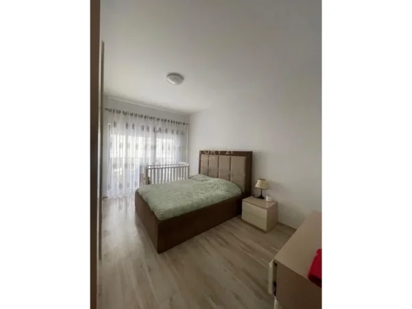 Tirane, jepet me qera apartament 1+1 Kati 3, 70 m² 600 € (Kopeshti Zoologjik)