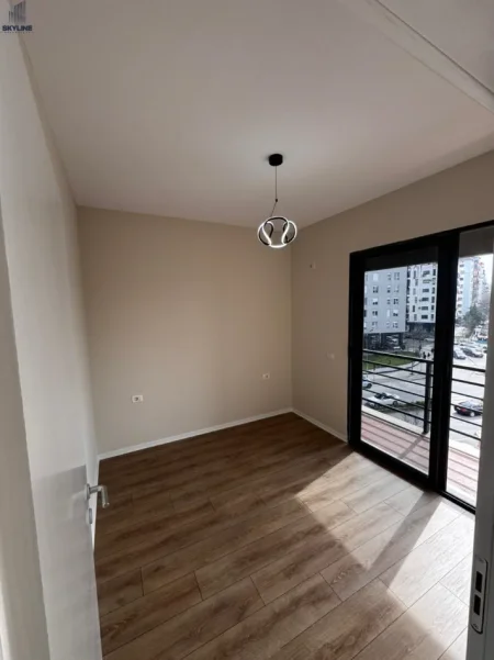 Tirane, shitet apartament 1+1 Kati 4, 43 m² 92.000 € (Astir)