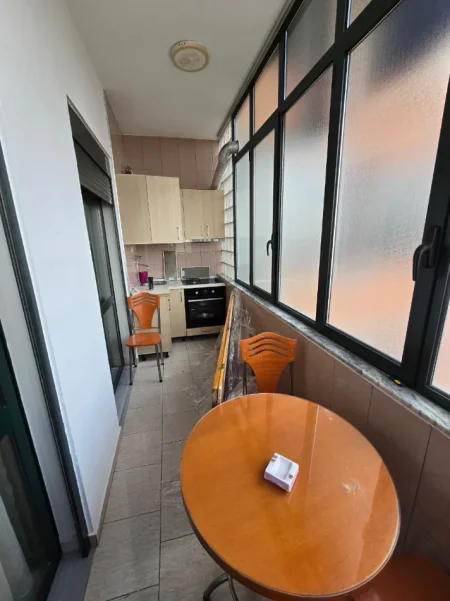 Tirane, jepet me qera apartament 2+1 Kati 5, 106 m² 850 € (DELIJORGJI)