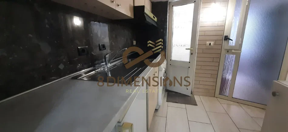 Tirane, jepet me qera apartament 1+1 Kati 2, 45 m² 370 € (5 maji)