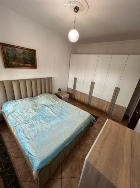 Tirane, jepet me qera apartament 2+1 Kati 2, 70 m² 625 € (don bosko)