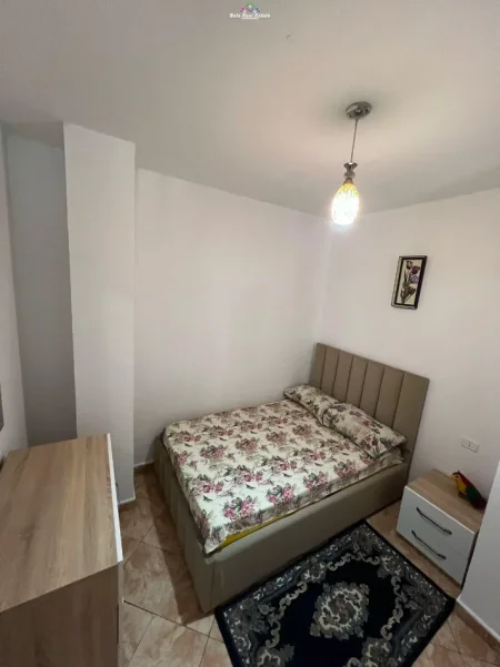 Tirane, jepet me qera apartament 2+1 Kati 2, 70 m² 625 € (don bosko)