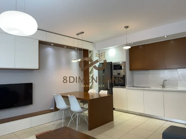 Tirane, jepet me qera apartament 1+1 Kati 4, 70 m² 550 € (5 maji)