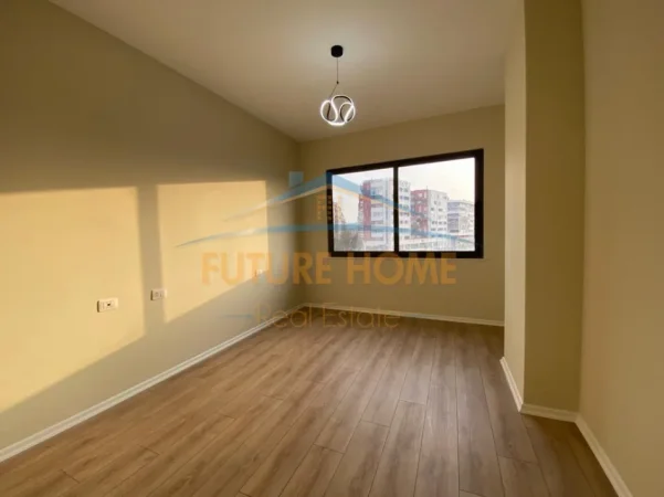 Tirane, shitet apartament 2+1 Kati 4, 73 m² 142.000 € (Unaza e Re, prane Bulevardit Migjeni)