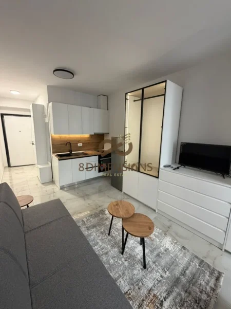 Tirane, jepet me qera garsonier 1+1 Kati 3, 40 m² 420 € (laprake)