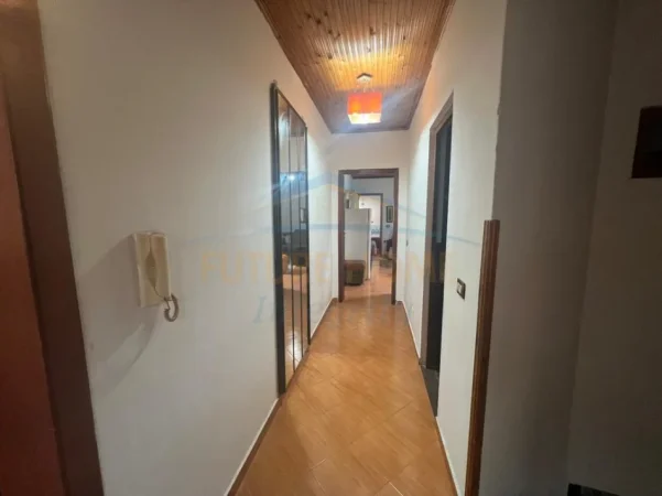 Tirane, jepet me qera apartament 2+1 Kati 2, 75 m² 520 € (Shkolla e Baletit)