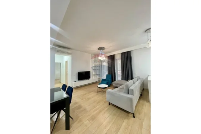 Tirane, jepet me qera apartament 2+1+Ballkon Kati 5, 118 m² 1.240 € (Kompleksi Delijorgji)