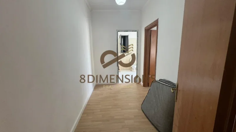 Tirane, shitet apartament 1+1+Ballkon Kati 7, 112 m² 109.000 € (fresk)