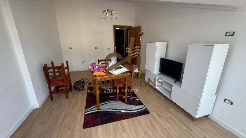 Tirane, shitet apartament 1+1+Ballkon Kati 7, 112 m² 109.000 € (fresk)