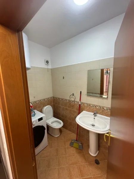 Tirane, shitet apartament 2+1 Kati 3, 113 m² 220.000 €