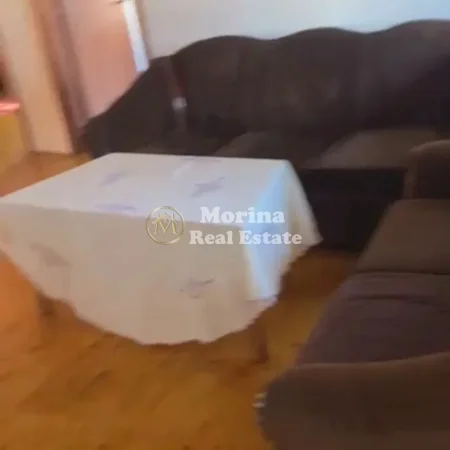 Tirane, jepet me qera shtepi 2+1 Kati 3, 120 m² 350 € (Ish Sheshi Shqiponja)