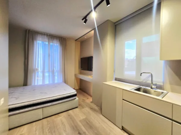 Tirane, shitet apartament 1+1 , 96 m² 289.000 € 